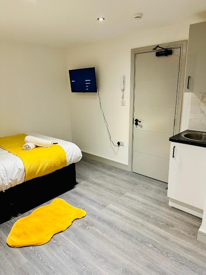 Comfy Guest House London Exterior photo
