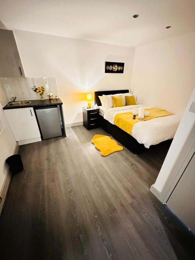 Comfy Guest House London Exterior photo